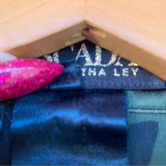 Escada Black and Green Animal Print Blouse, 34 - Picture 9 of 10